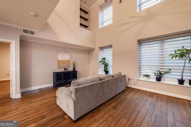 2626 Peachtree Road NW 412, Atlanta, GA 30305