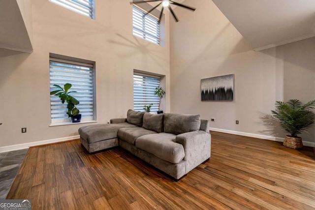 2626 Peachtree Road NW 412, Atlanta, GA 30305