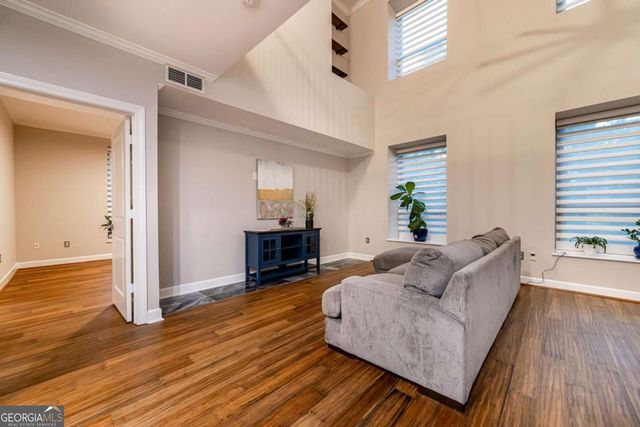 2626 Peachtree Road NW 412, Atlanta, GA 30305