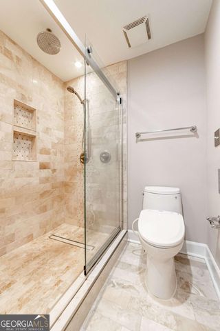 2626 Peachtree Road NW 412, Atlanta, GA 30305