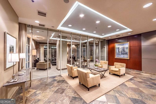 2626 Peachtree Road NW 412, Atlanta, GA 30305