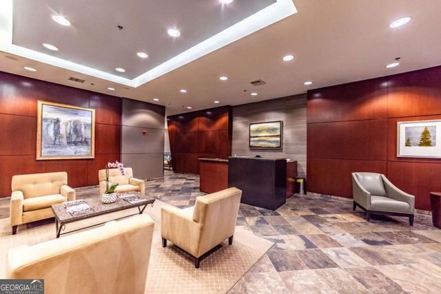 2626 Peachtree Road NW 412, Atlanta, GA 30305