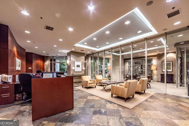 2626 Peachtree Road NW 412, Atlanta, GA 30305