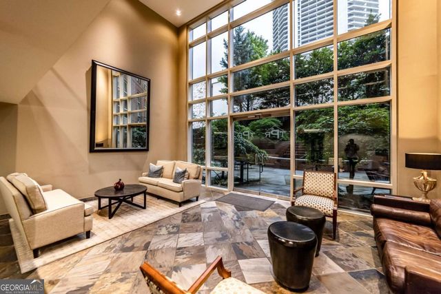 2626 Peachtree Road NW 412, Atlanta, GA 30305