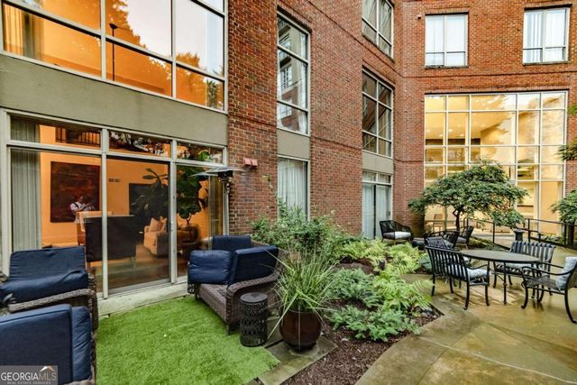 2626 Peachtree Road NW 412, Atlanta, GA 30305