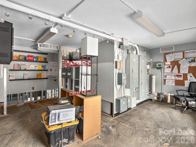 1 Kitchin Place, Asheville, NC 28803