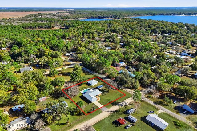 589 SE 71ST Street, Starke, FL 32091