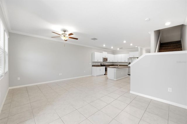 31555 BLUE PASSING LOOP, Wesley Chapel, FL 33545
