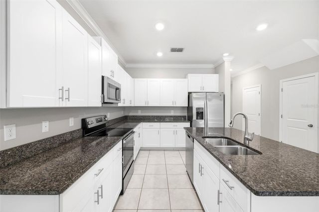 31555 BLUE PASSING LOOP, Wesley Chapel, FL 33545