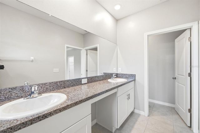 31555 BLUE PASSING LOOP, Wesley Chapel, FL 33545