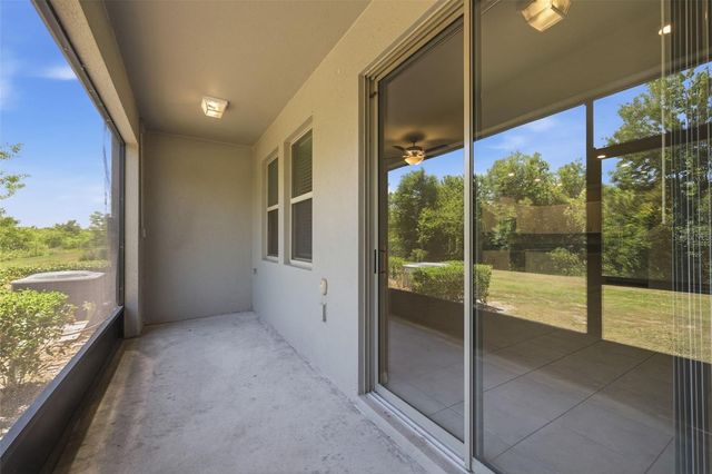 31555 BLUE PASSING LOOP, Wesley Chapel, FL 33545