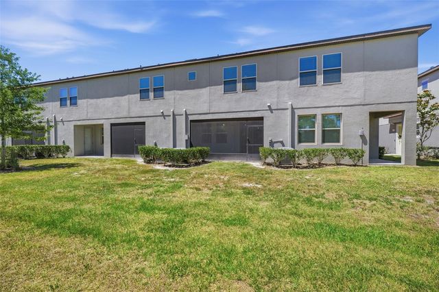 31555 BLUE PASSING LOOP, Wesley Chapel, FL 33545