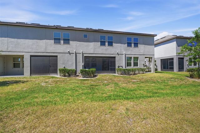 31555 BLUE PASSING LOOP, Wesley Chapel, FL 33545