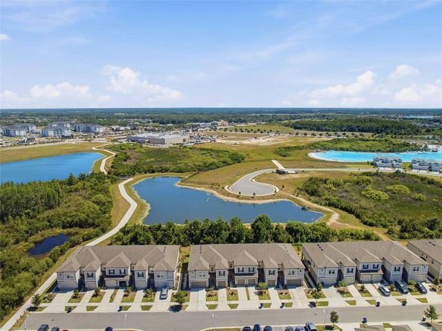 31555 BLUE PASSING LOOP, Wesley Chapel, FL 33545