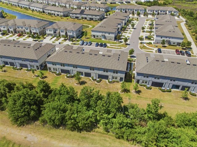 31555 BLUE PASSING LOOP, Wesley Chapel, FL 33545
