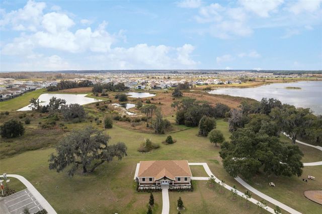 31555 BLUE PASSING LOOP, Wesley Chapel, FL 33545