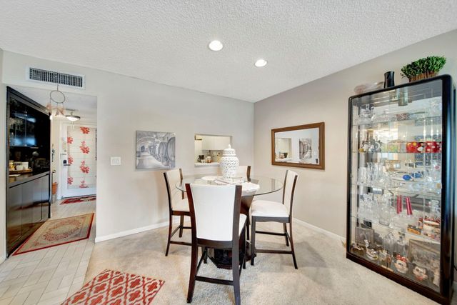 3100 Holiday Springs Boulevard 305, Margate, FL 33063