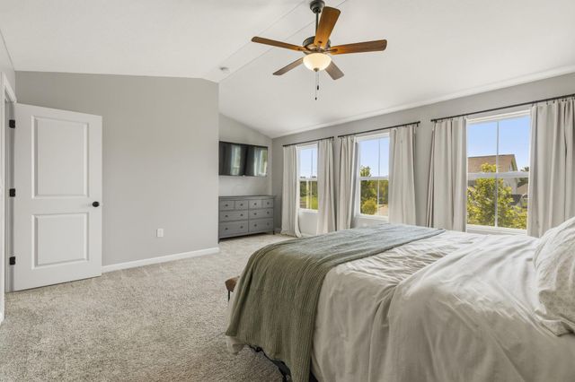 908 Heimat Haus Drive, Grove City, OH 43123