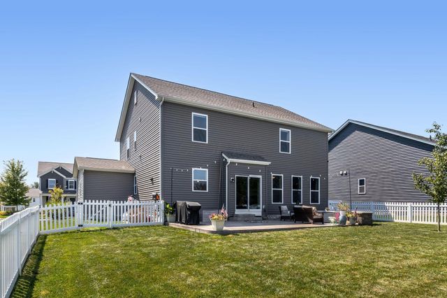 908 Heimat Haus Drive, Grove City, OH 43123
