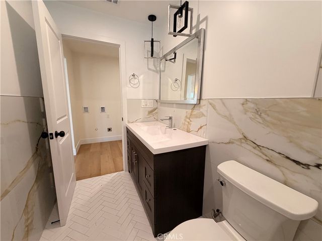3436 Pontiac B, Jurupa Valley, CA 92509