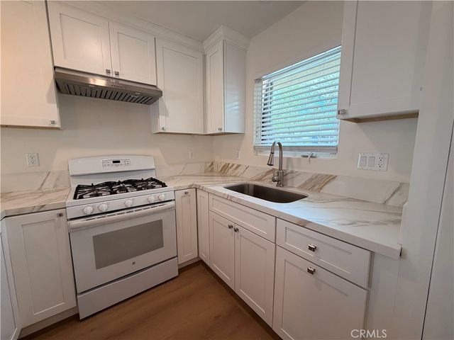 3436 Pontiac B, Jurupa Valley, CA 92509
