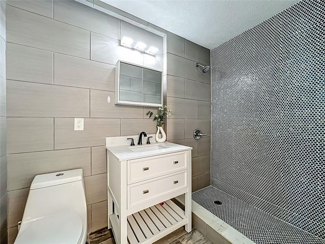 423 OLOLU DRIVE, Winter Park, FL 32789