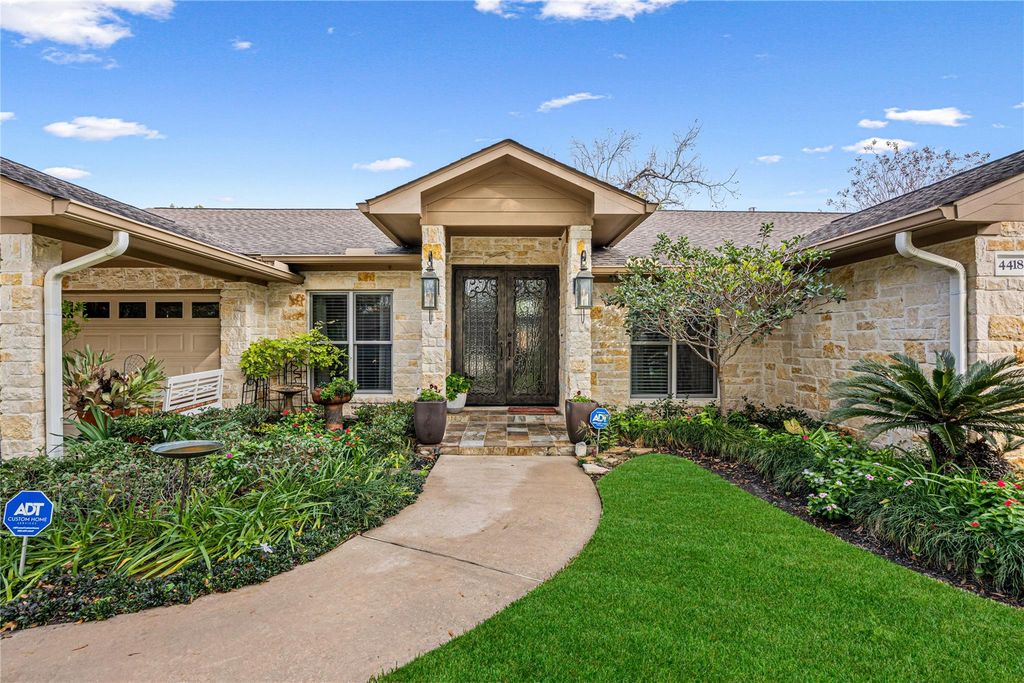 4418 Omeara Drive, Houston, TX 77035