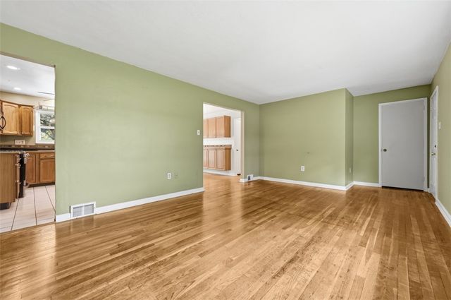 1806 Ferguson Rd, Mccandless, PA 15101