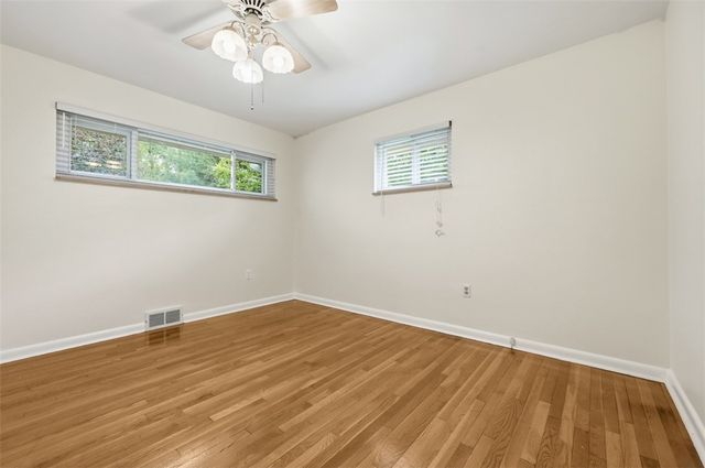 1806 Ferguson Rd, Mccandless, PA 15101