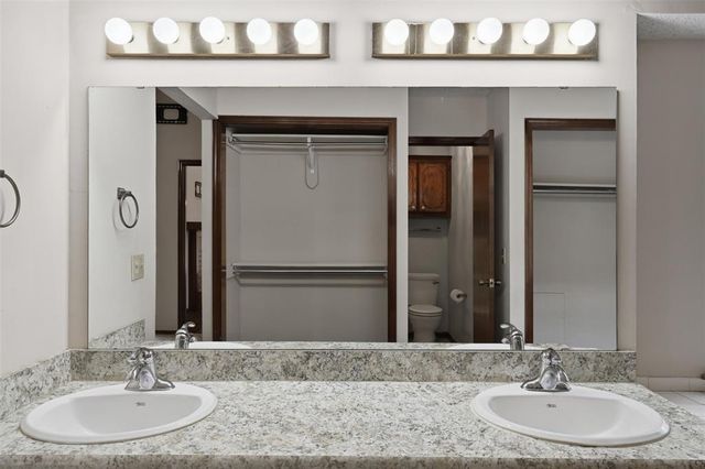 7713 Doris Drive, Oklahoma City, OK 73162