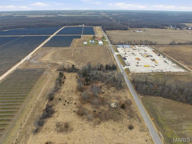 23372 Powerline Road, Warrenton, MO 63383