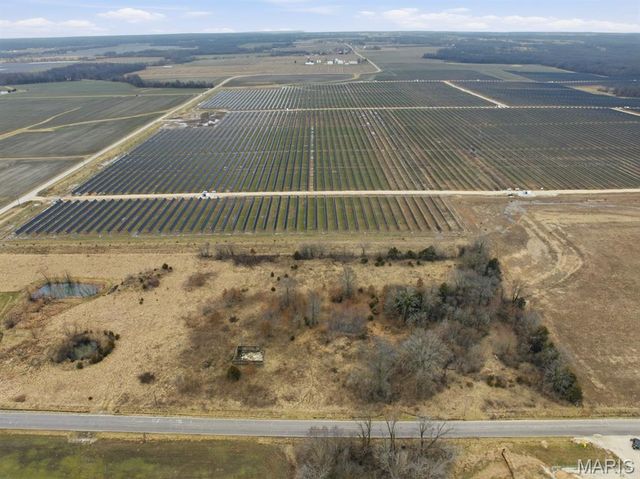 23372 Powerline Road, Warrenton, MO 63383