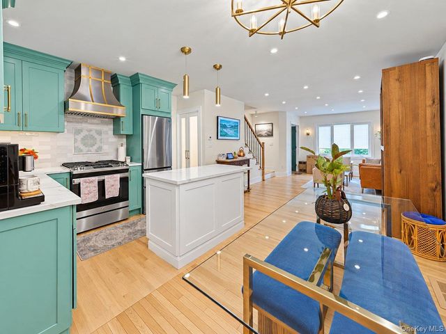 8494 Austin Street, Kew Gardens, NY 11415