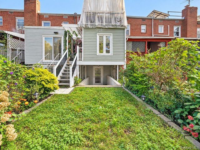 8494 Austin Street, Kew Gardens, NY 11415