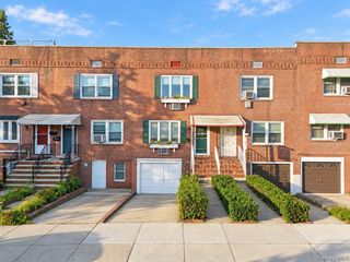 8494 Austin Street, Kew Gardens, NY 11415