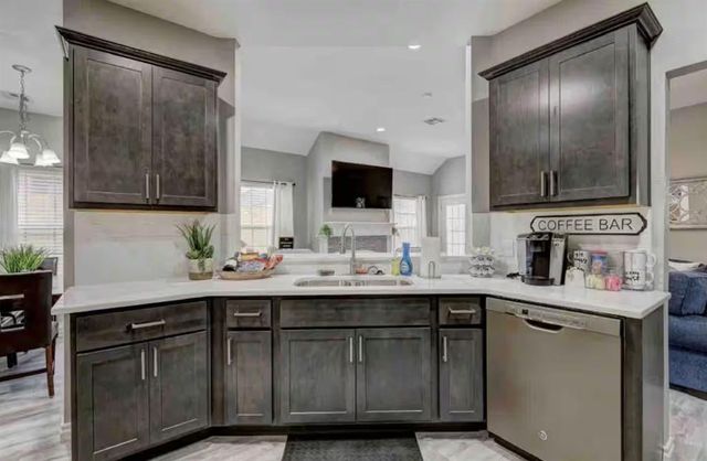 829 SW 40th Street, Moore, OK 73160