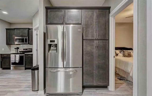 829 SW 40th Street, Moore, OK 73160