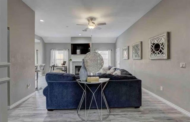 829 SW 40th Street, Moore, OK 73160