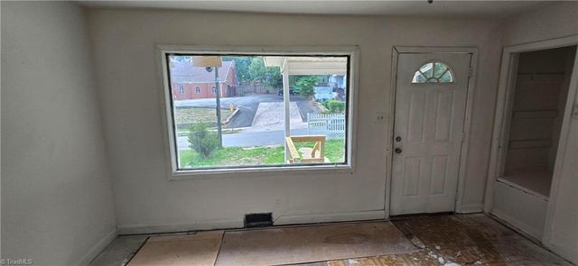 2219 Manchester Street, Winston-salem, NC 27105