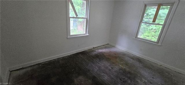 2219 Manchester Street, Winston-salem, NC 27105