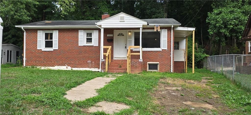 2219 Manchester Street, Winston-salem, NC 27105