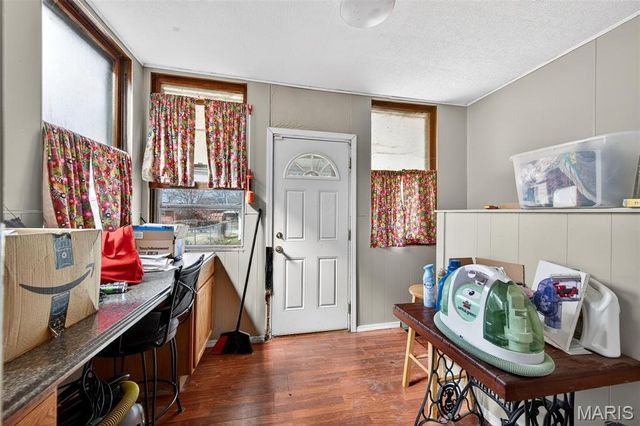 7331 Vermont Avenue, St Louis, MO 63111