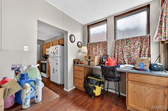 7331 Vermont Avenue, St Louis, MO 63111