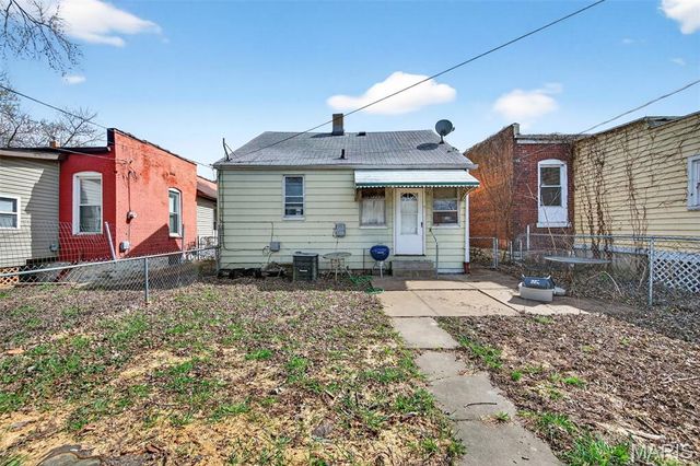 7331 Vermont Avenue, St Louis, MO 63111