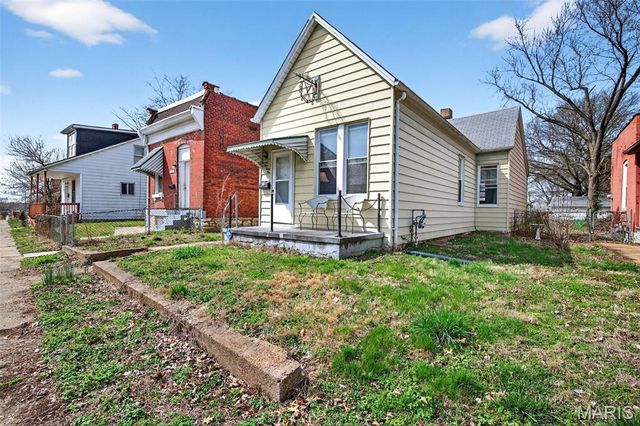 7331 Vermont Avenue, St Louis, MO 63111