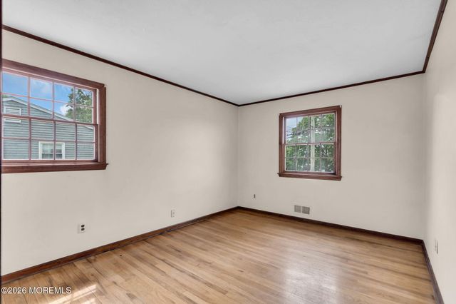 2025 Riviera Parkway, Point Pleasant, NJ 08742