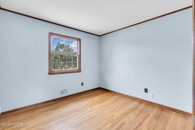 2025 Riviera Parkway, Point Pleasant, NJ 08742