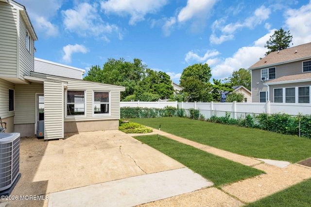 2025 Riviera Parkway, Point Pleasant, NJ 08742