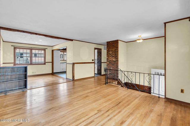 2025 Riviera Parkway, Point Pleasant, NJ 08742
