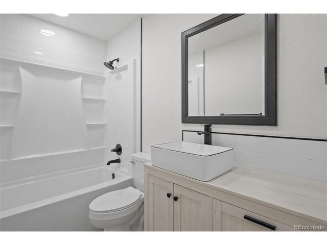 6188 Twilight Ave, Firestone, CO 80504
